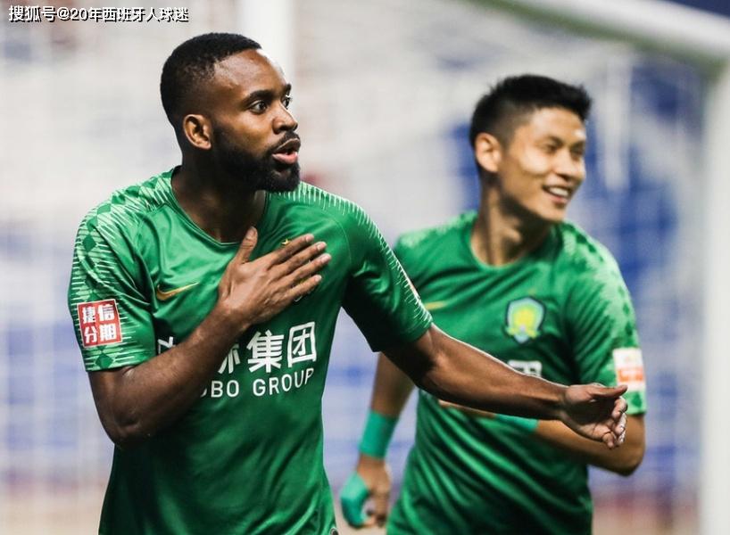 英超曼城补时争议点球绝杀切尔西终结五连胜登顶引热议