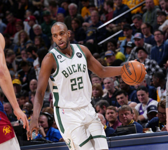 凯尔特人提前锁定冠军，NBA新王朝诞生</p>  